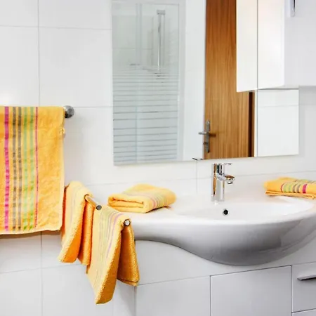 In With A Shared Indoor Pool Apartment *